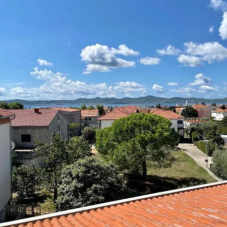 Apartament Mare I Ive